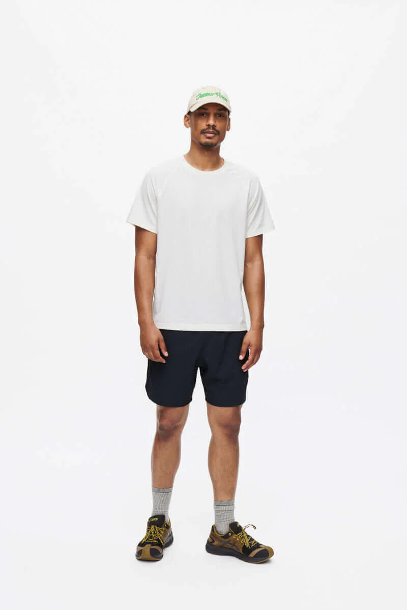 High Stride 7" Short with Pockets