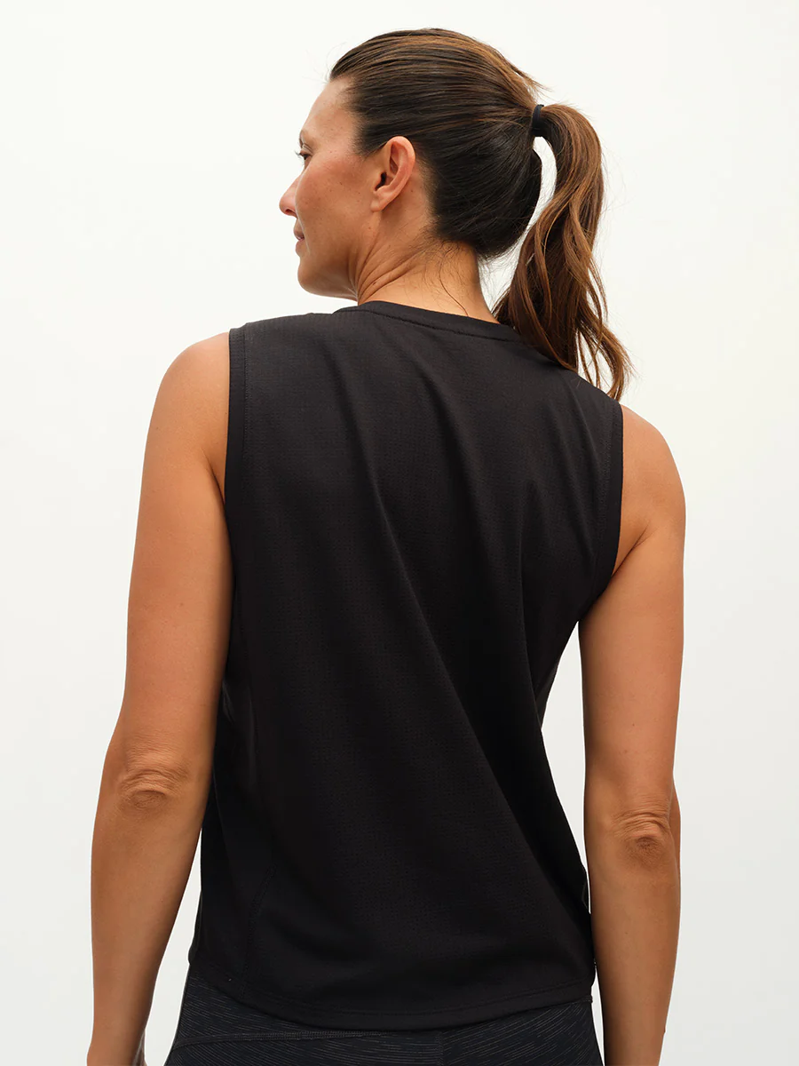 ThinkFast Mesh Cropped Muscle Tank - Image 3