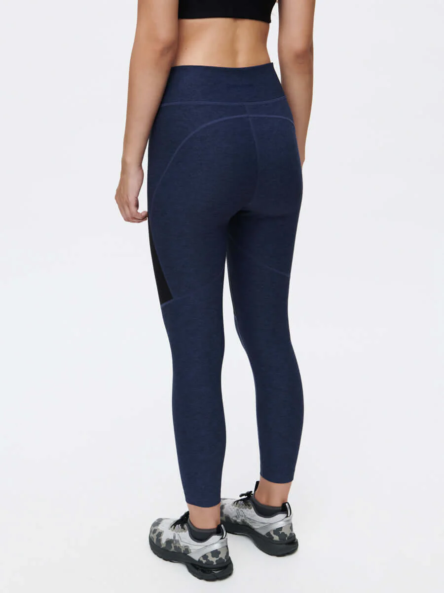 Two Tone 7/8 Legging - Image 4